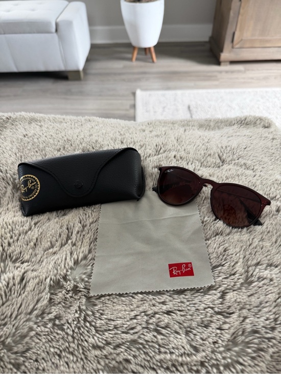 Ray-Ban Erika RB4171 – Brown main image 4